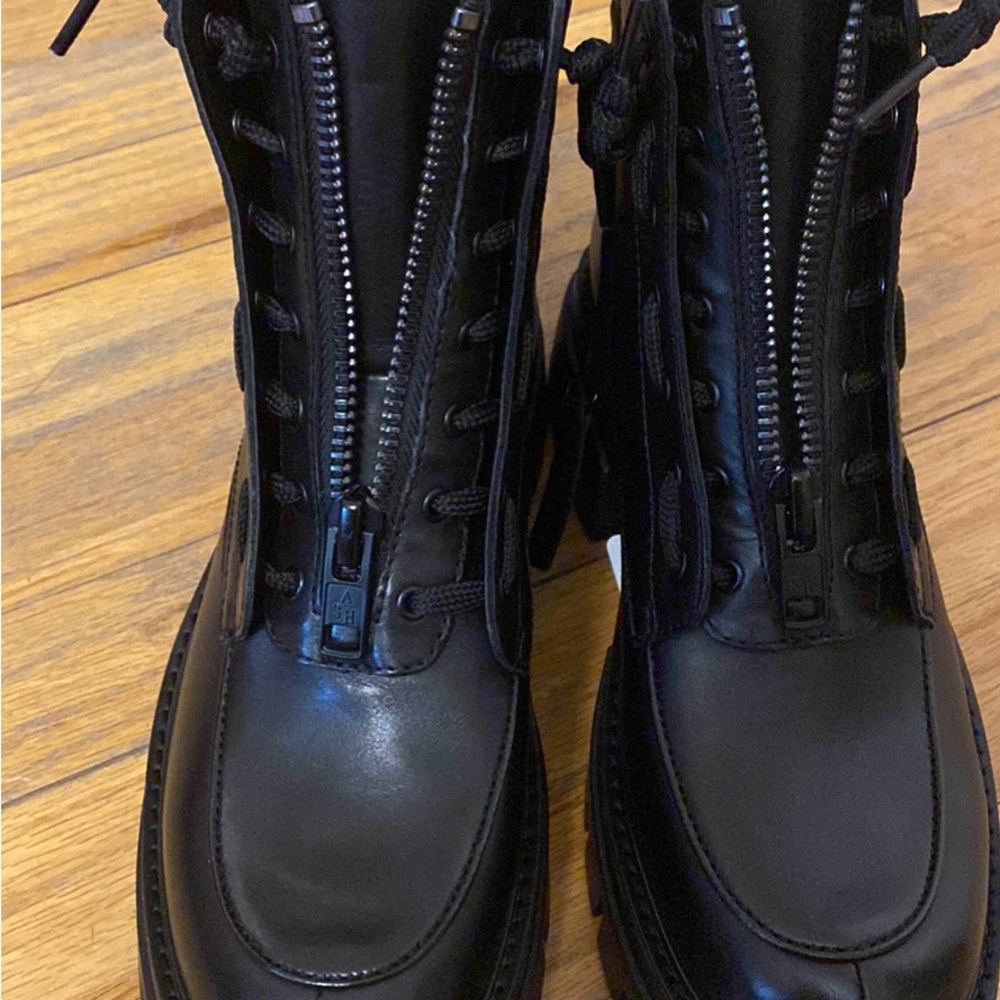 Womens boots
